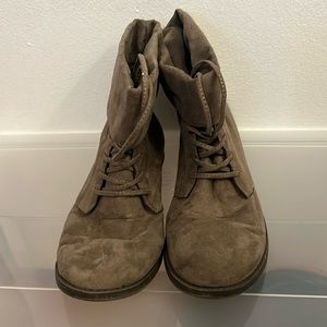 American Eagle Boots